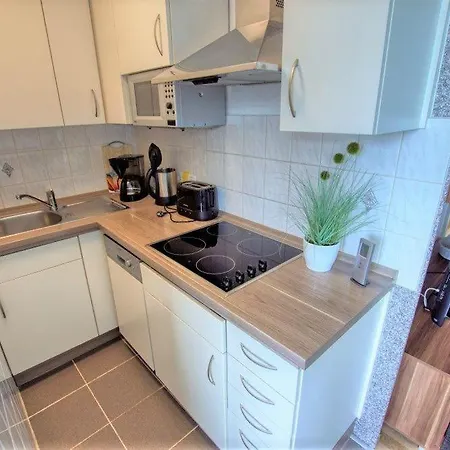 Ferienwohnung-o-7-12-0o0712 דירה הייליגנהאפן